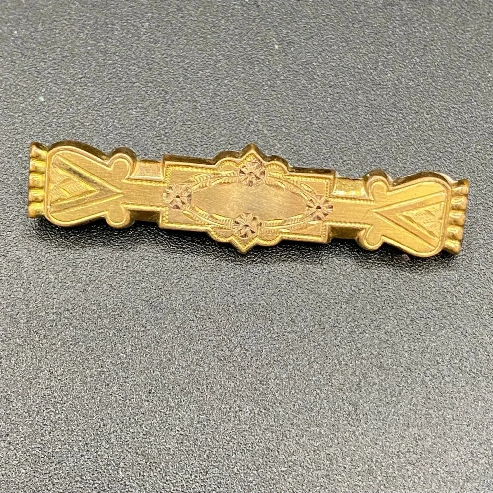 Antique Edwardian Era Gold-Filled Ornate Scroll Etched Bar Pin Signed FMCO